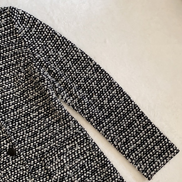 St. John | Textured Knit One Button Long Blazer Jacket Black/White (10) - Picture 7 of 16